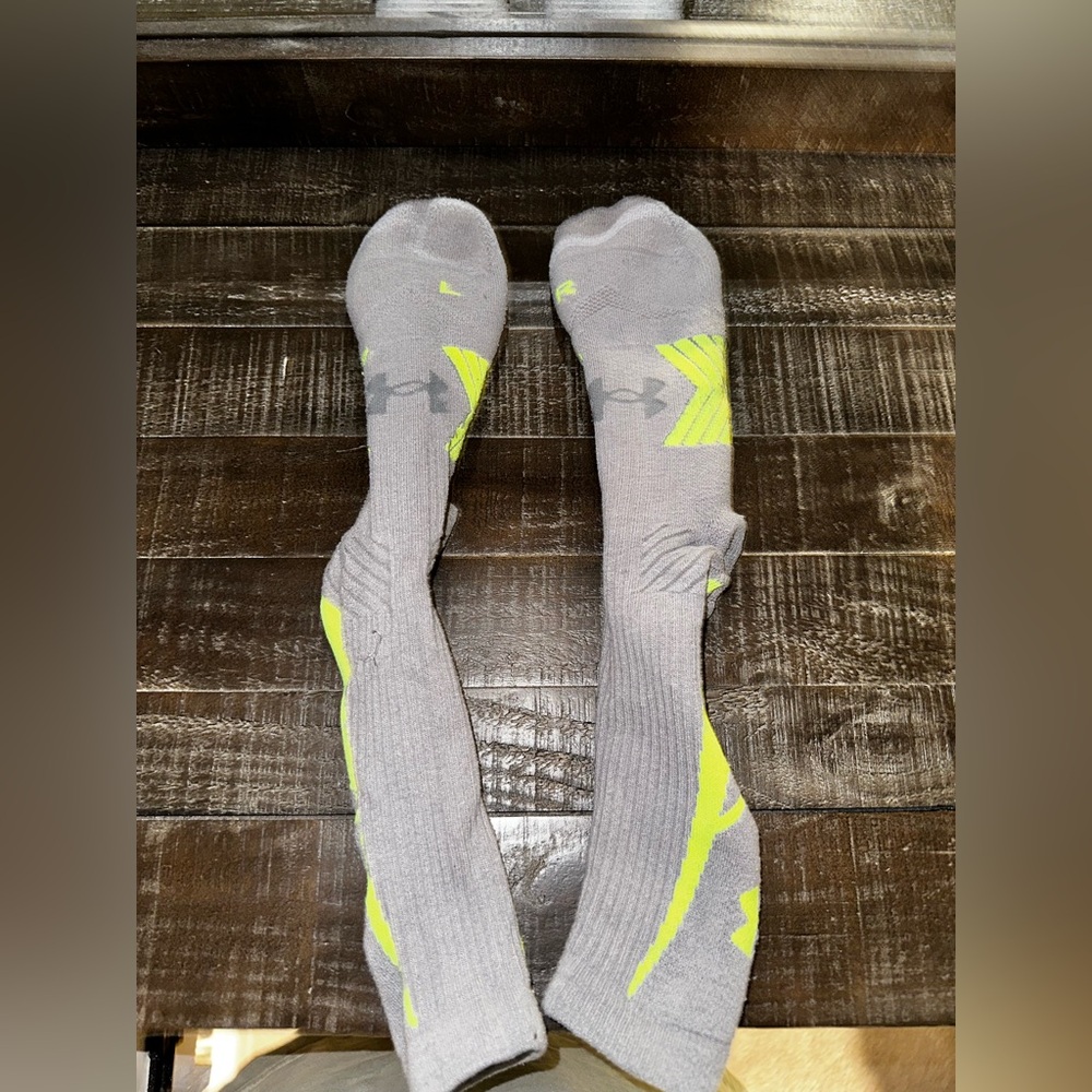 Under armor socks